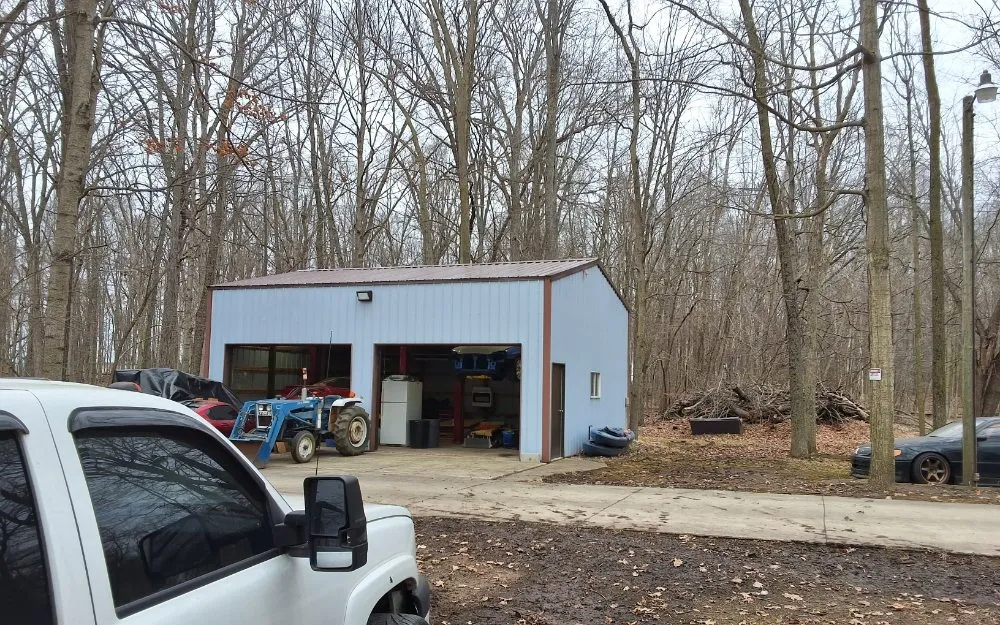 Expert shingle roofing service experts serving Leesburg, IN - ProElite Roofing & Construction
