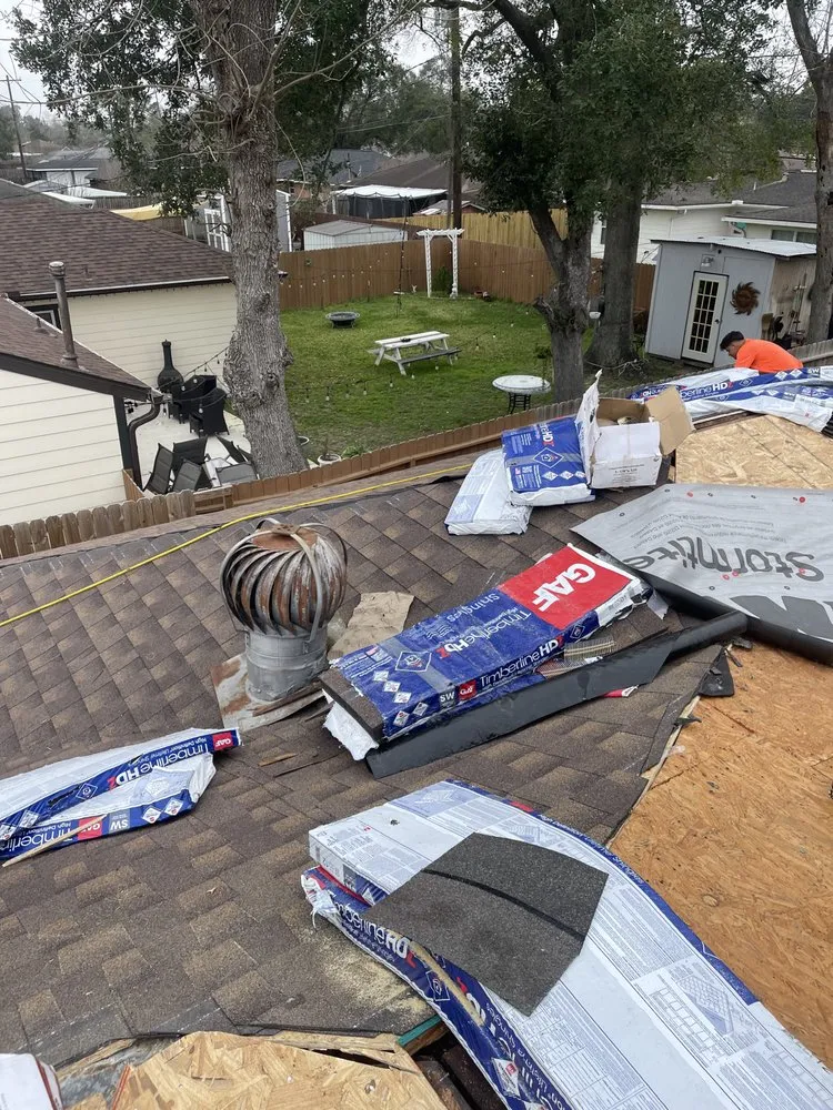 Slide of Profesional Roof