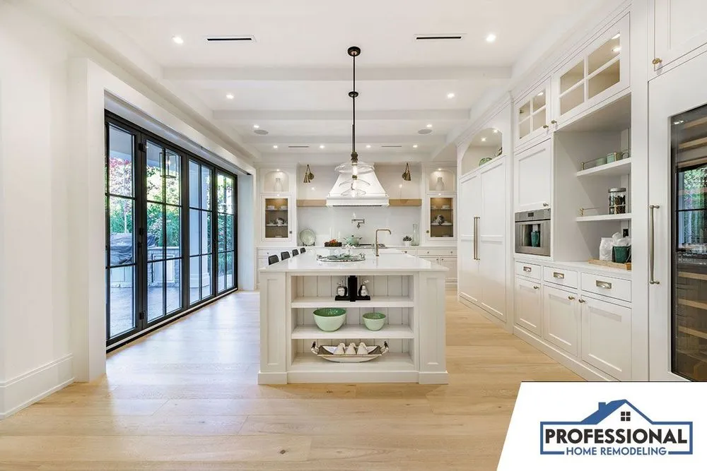 Top-rated roof leak repair in Tarzana, CA - Professional Home Remodeling