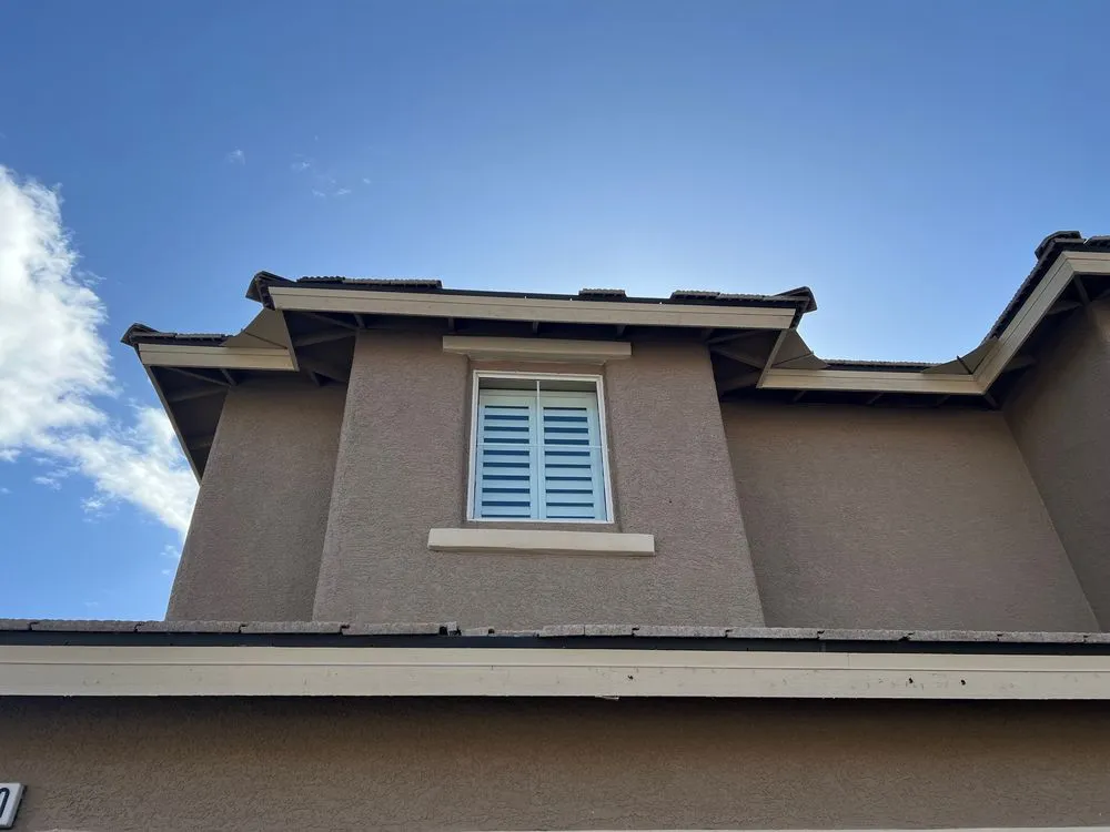 Slide of Professional Roofing Services