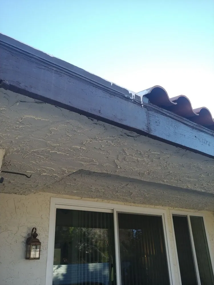 Slide of Professional Roofing Services