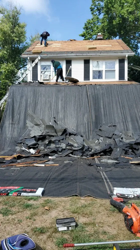 Slide of Progresso Construction