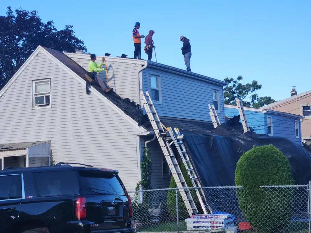 Slide of Progresso Construction