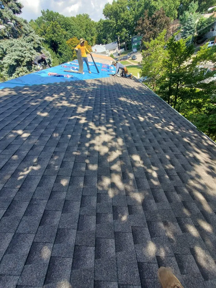 Slide of Progresso Construction