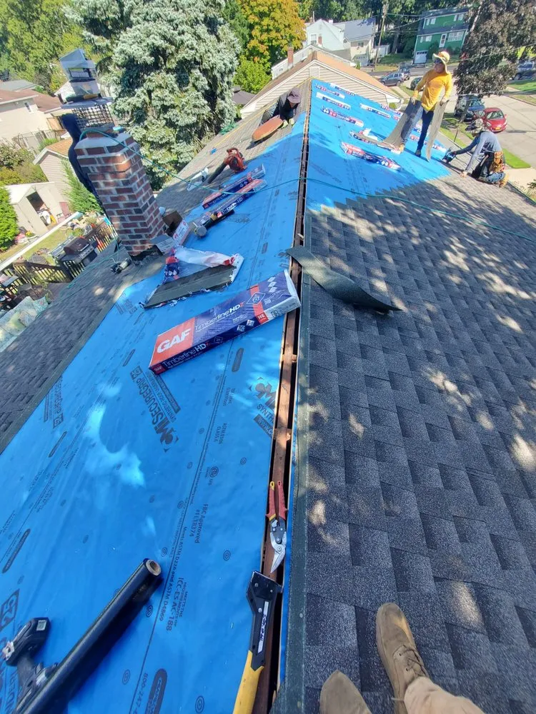 Slide of Progresso Construction