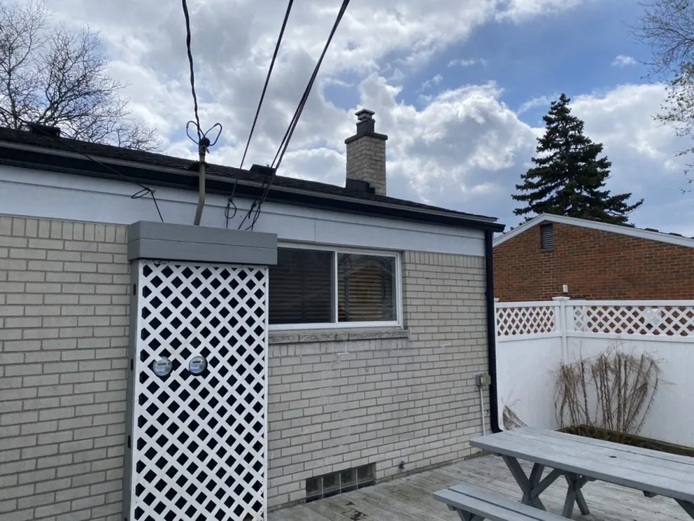 Slide of Proline Gutters