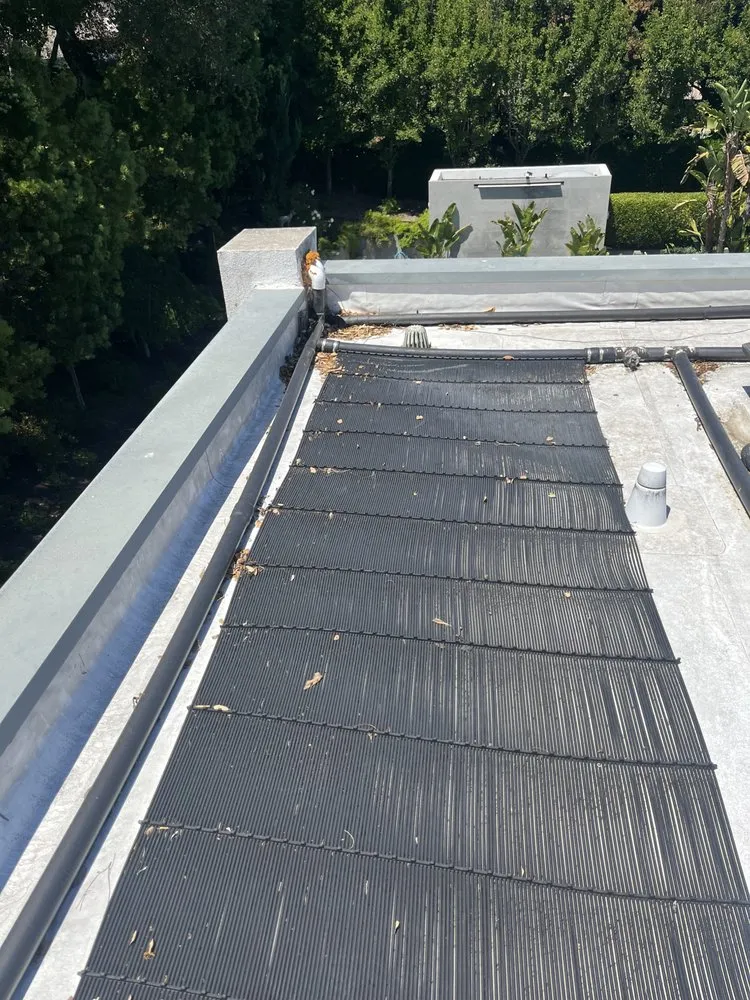 Slide of Proroofing Contractor