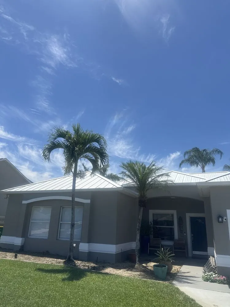 Slide of Pro's Choice Roofing