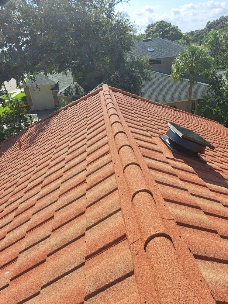 Slide of Pro's Choice Roofing