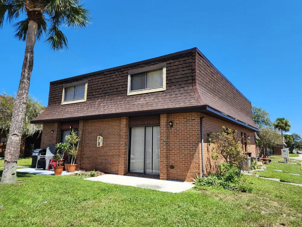 Slide of Pro's Choice Roofing