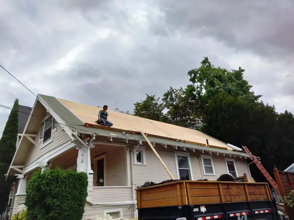 Slide of Pro’s Roofing Services