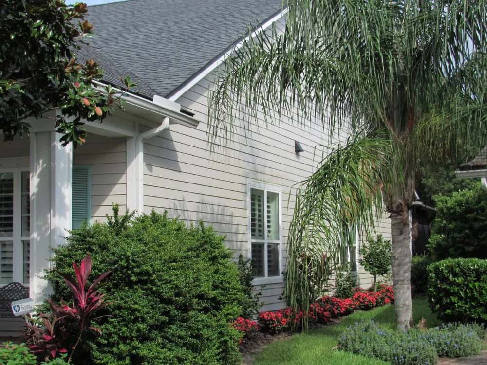 Slide of Proside Exterior of Florida