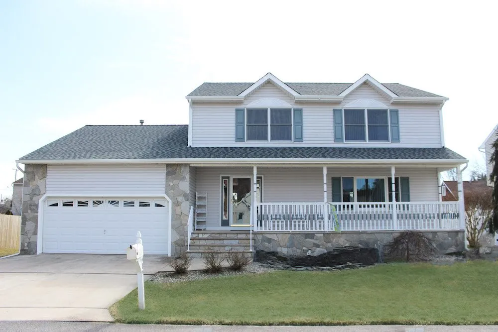 Expert roof repair experts serving Bayville, NJ - Proven Contracting