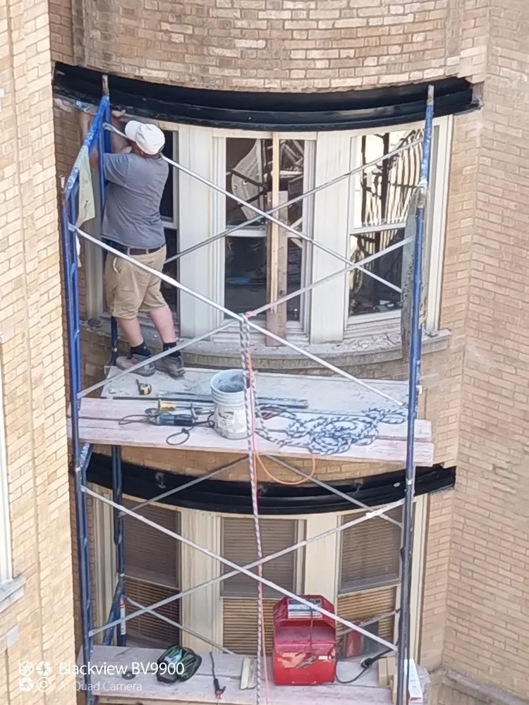 Slide of ProvenCrown Builders