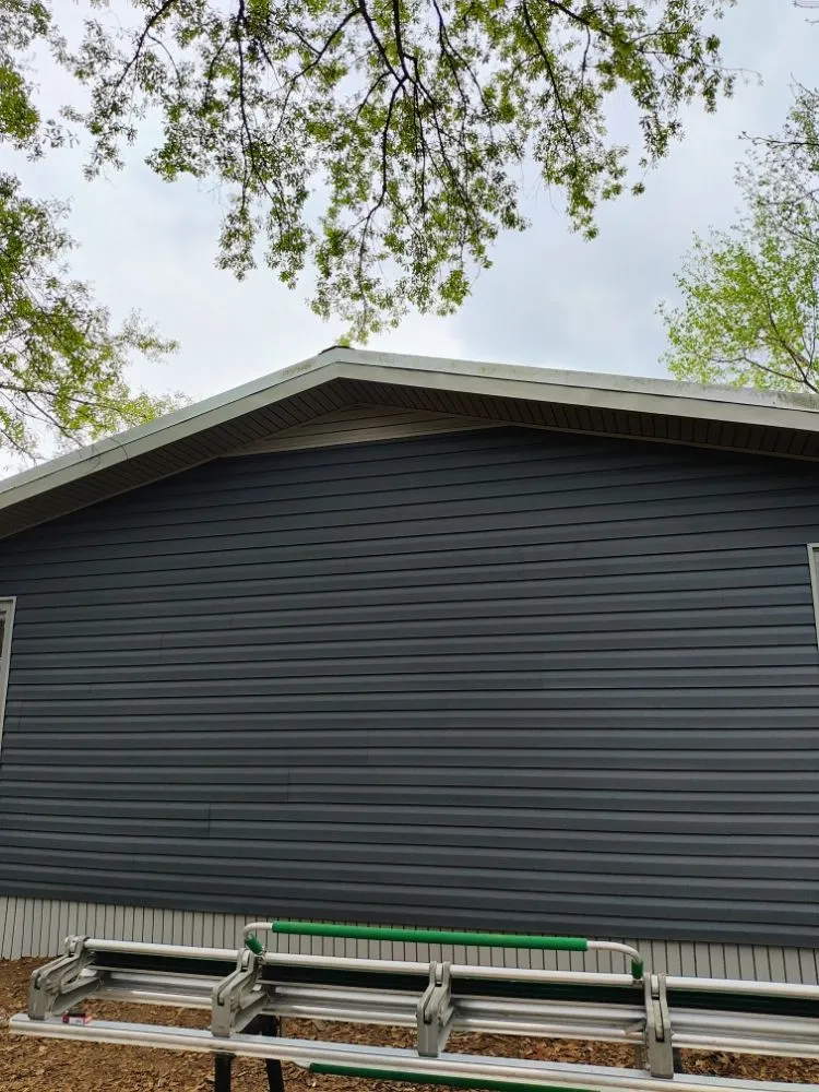 Slide of Pruitt's Roofing