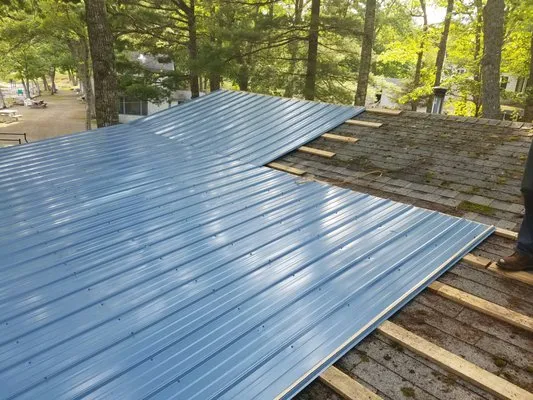 P&S Roofing and Construction Logo