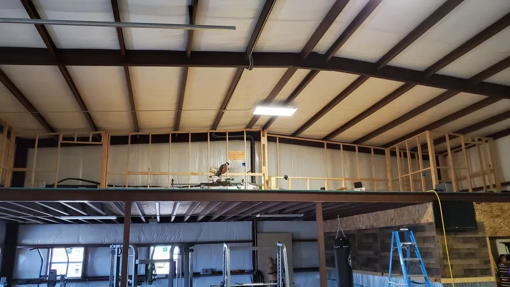 Slide of Puentes Roofing and Construction