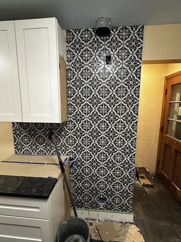 Slide of Puga construction