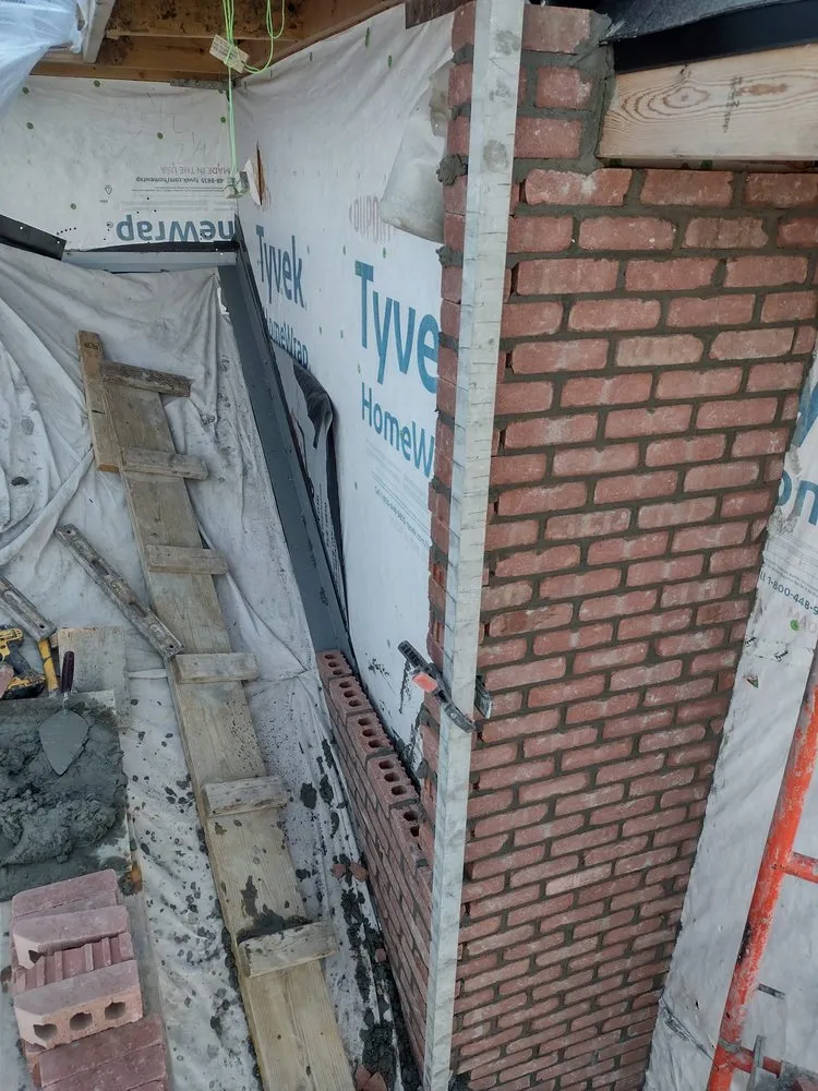 Slide of Puga construction