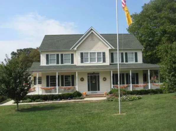 Slide of Pulaski Roofers