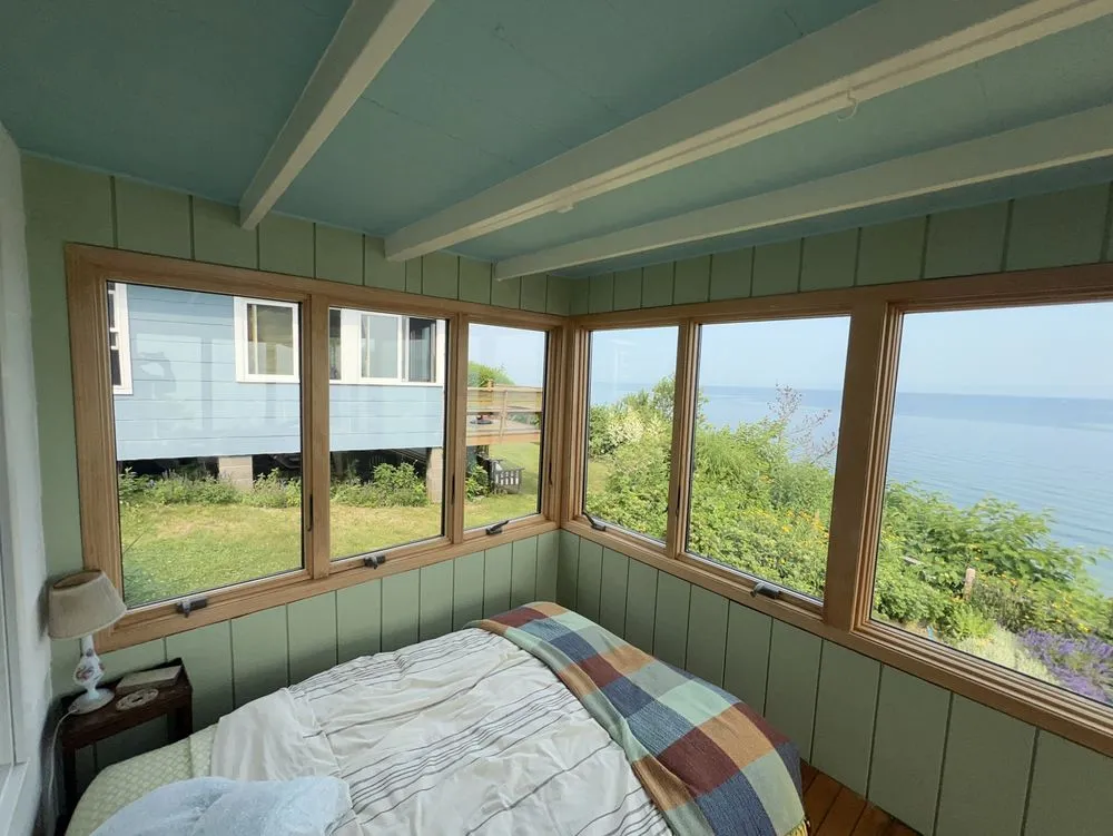 Slide of Pure Cleaning