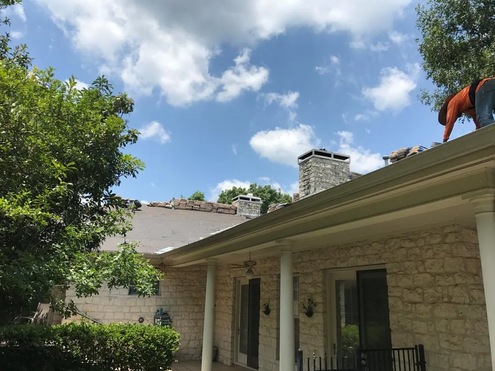 Slide of Pure Construction & Roofing