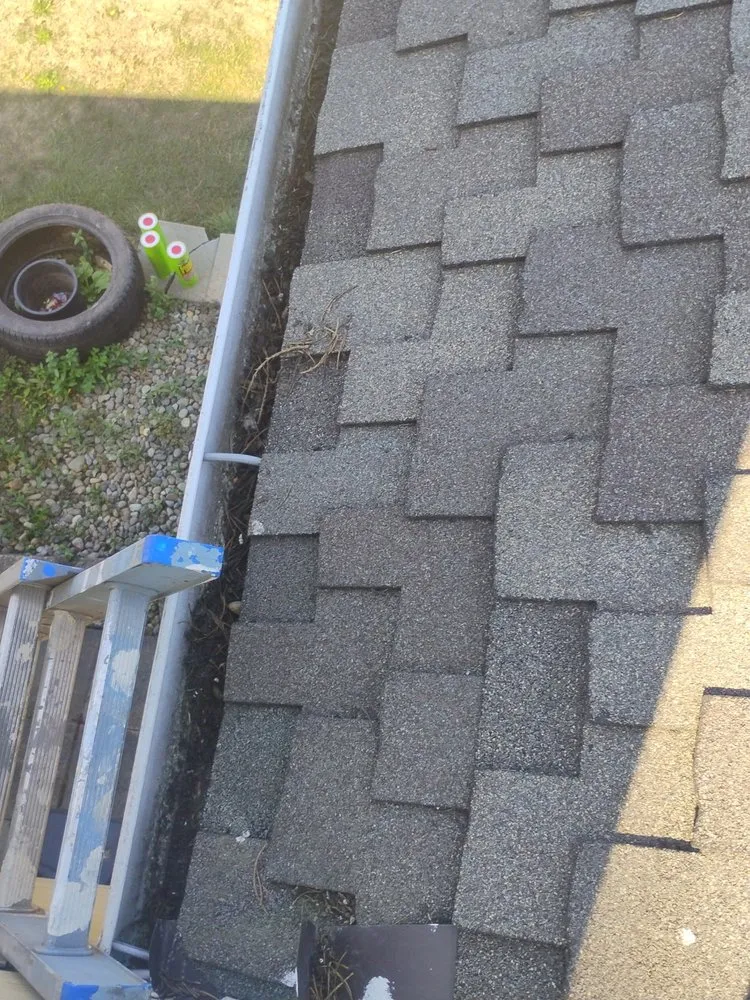 Slide of Puyallup Roofing