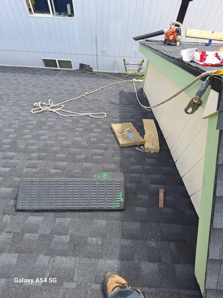 Slide of Puyallup Roofing