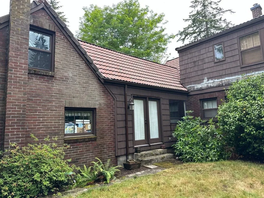 Slide of Puzzle Roofing