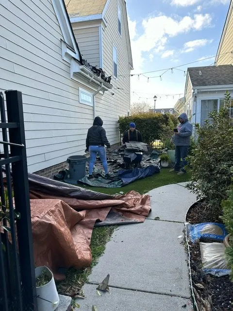 Slide of Pyramid Contractors