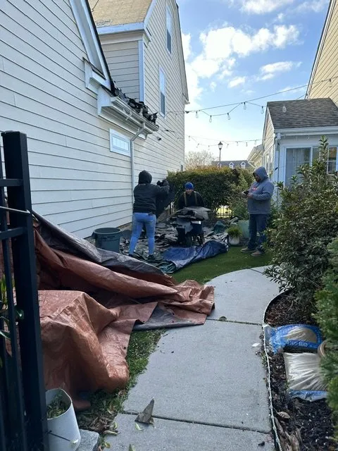 Slide of Pyramid Contractors