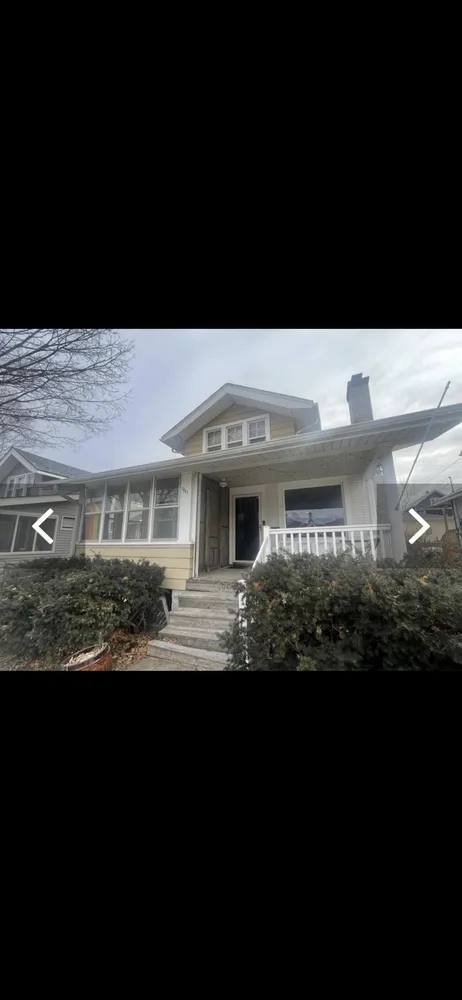 Slide of Pyramid Contractors