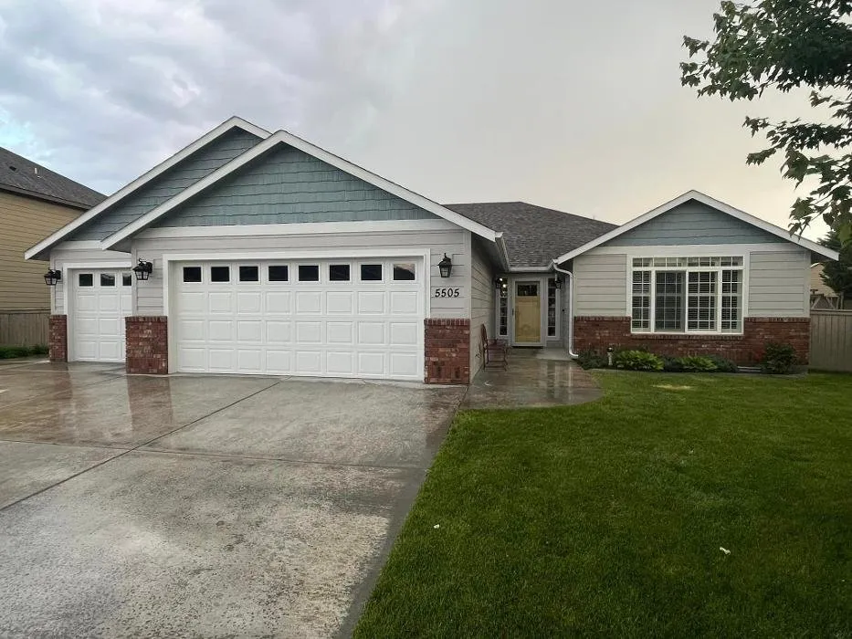 Slide of Pyramid Painting and Construction