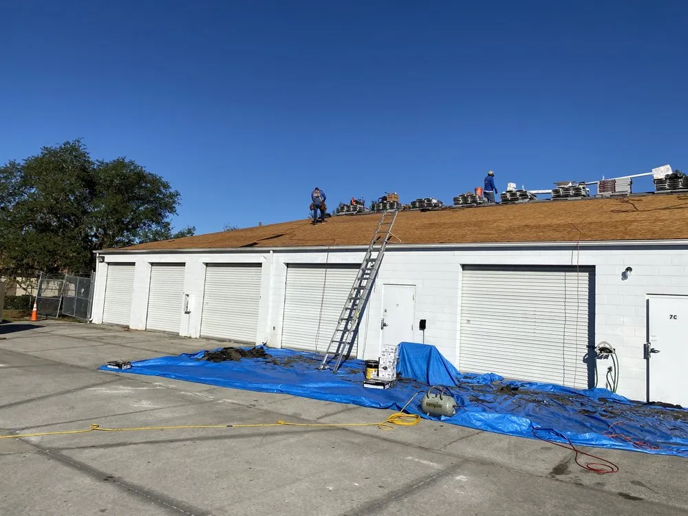 Slide of Pyramid Roofing FLA