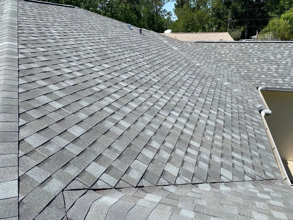 Slide of Pyramid Roofing FLA