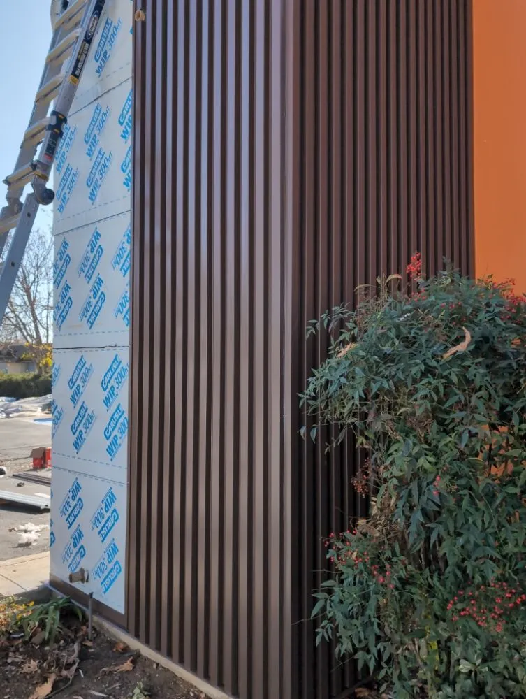 Slide of Q7 Roofing & Waterproofing