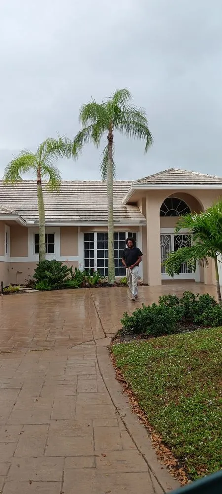 Slide of Qrazy Qreationz