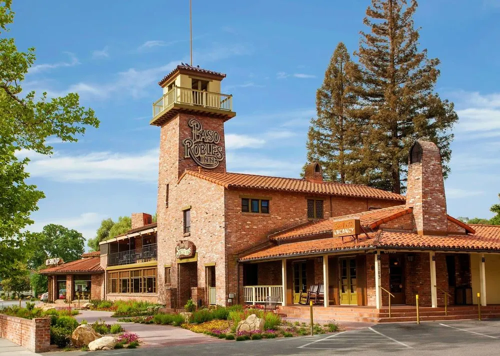 Slide of Quaglino Roofing