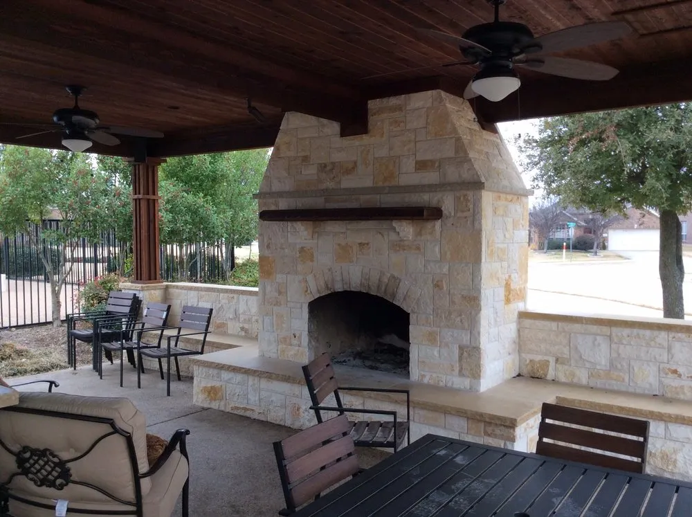 Slide of Qualitas Roofing and Construction