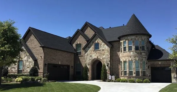 Qualitas Roofing and Construction