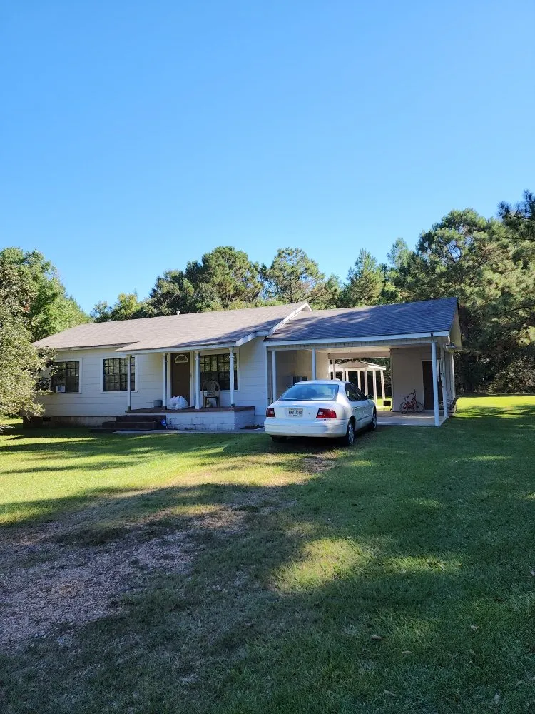 Slide of Quality & Precise Roofing