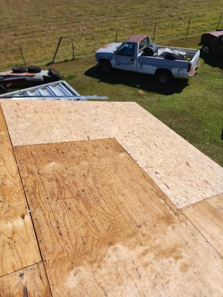 Slide of Quality & Precise Roofing