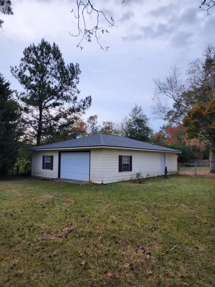 Slide of Quality & Precise Roofing