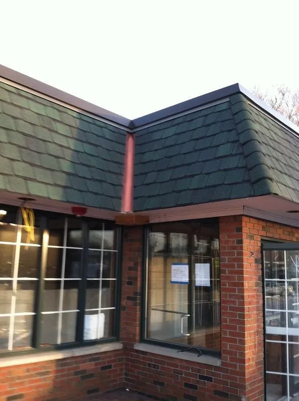 Slide of Quality Construction & Roofing