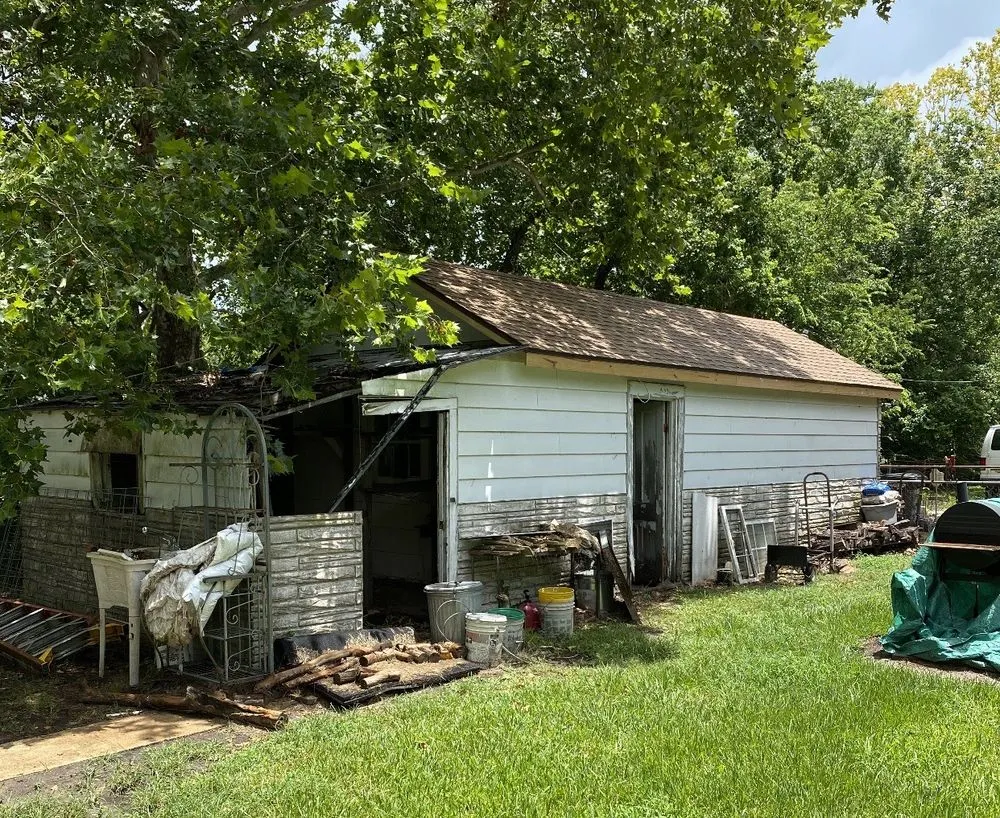 Slide of Quality King Roofing