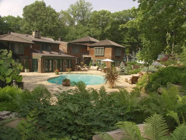 Slide of Quality One Roofing, Inc