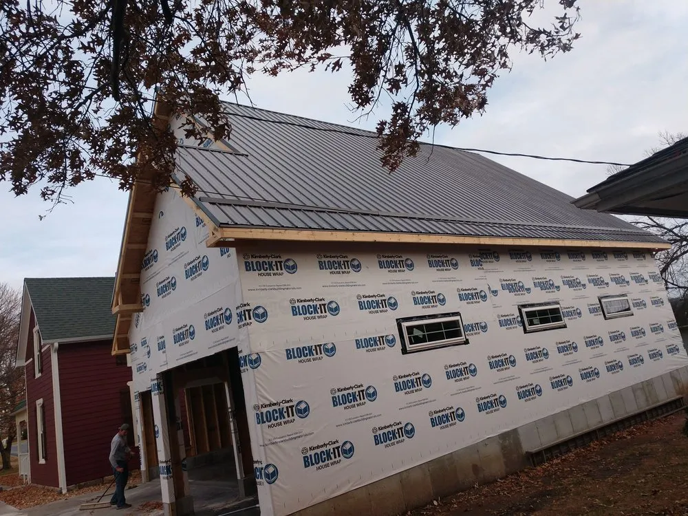 Top-rated roof repair for residential properties in Lowry City, MO by Quality Pro Roofing