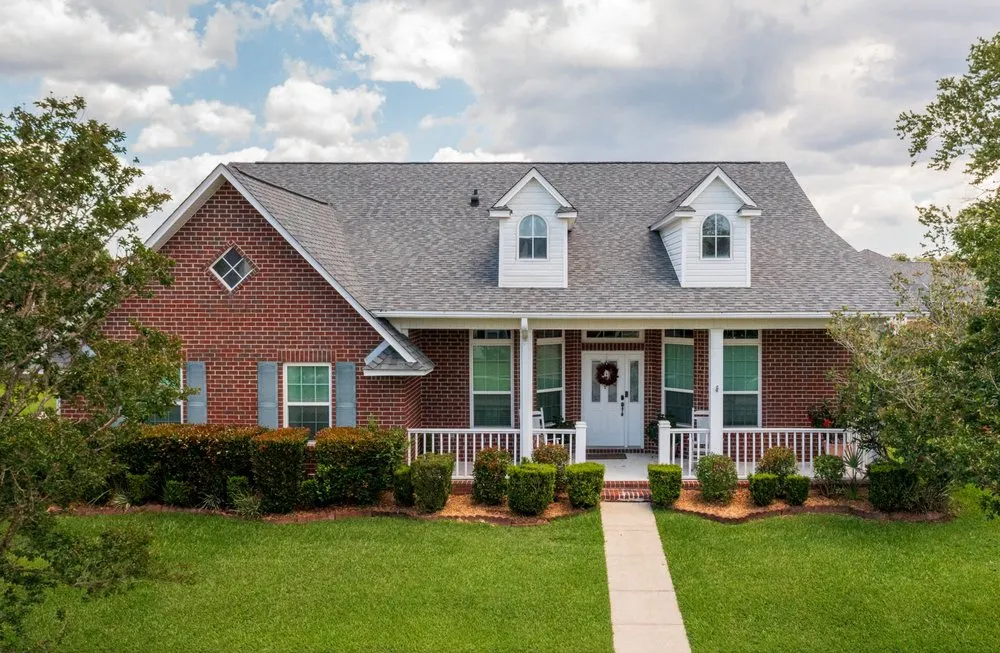 Slide of Quality Roofing