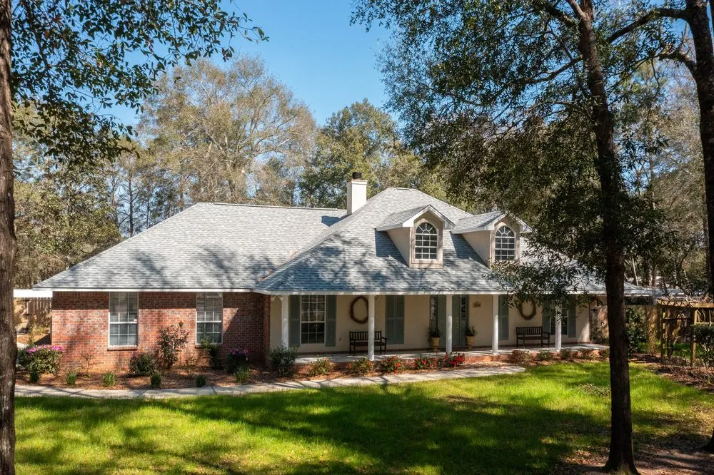 Slide of Quality Roofing