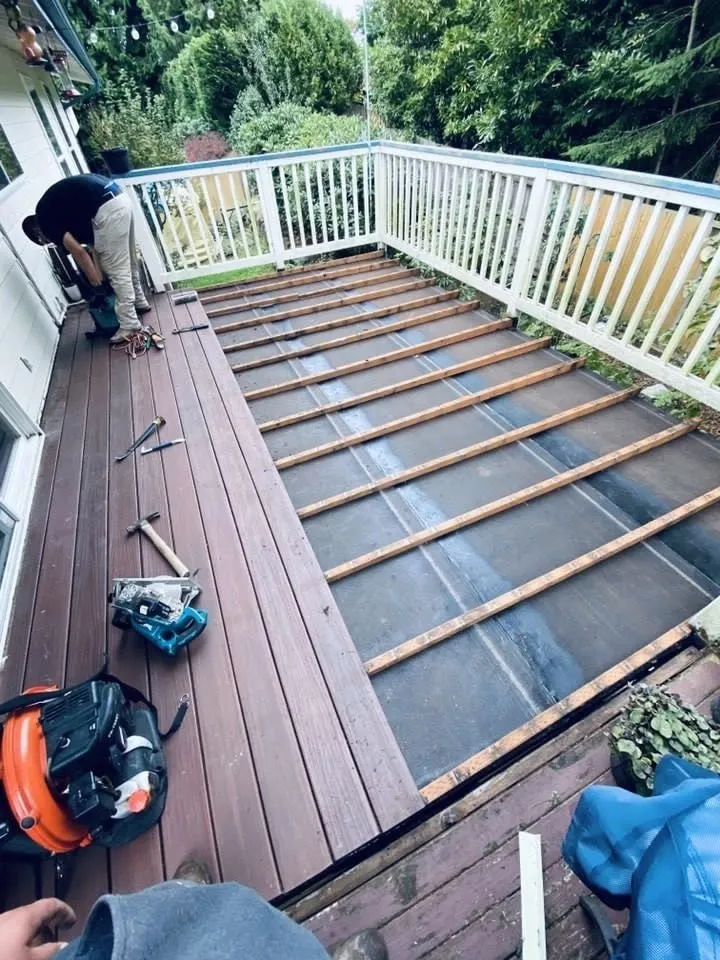 Slide of Quality Roofing